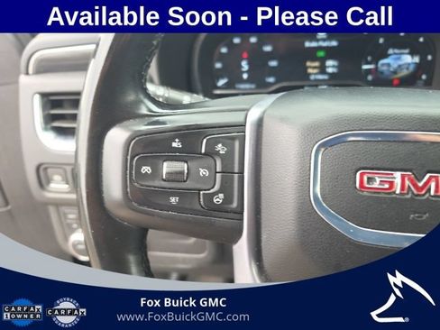 Used 2024 GMC Yukon XL SLT w/ SLT Luxury Package AWD/4WD image 15