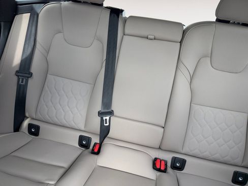 New 2026 Volvo XC60 B5 Plus w/ Protection Package Premier image 13