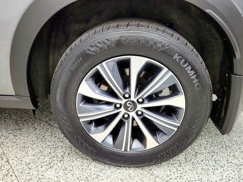 Used 2025 INFINITI QX60 Pure AWD/4WD image 9