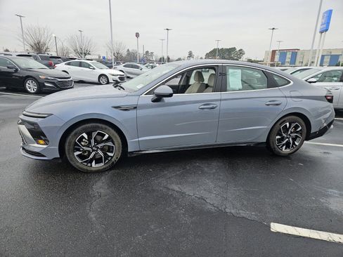 Used 2025 Hyundai Sonata SEL image 3