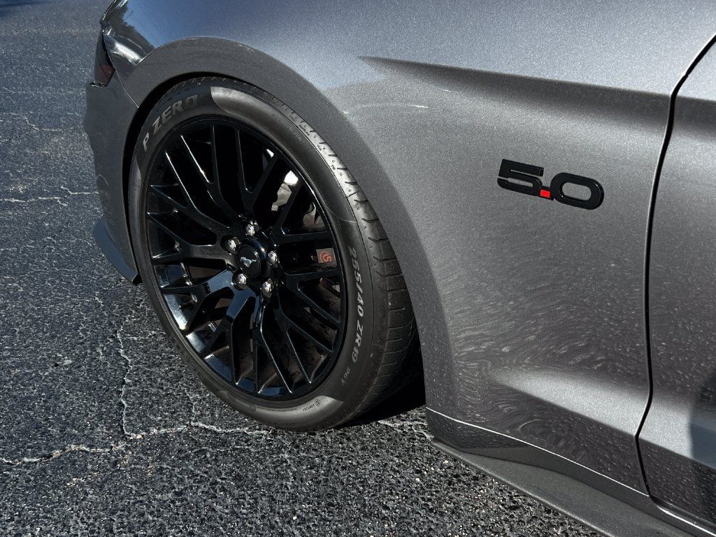 Used 2021 Ford Mustang GT Premium w/ GT Performance Package RWD image 16