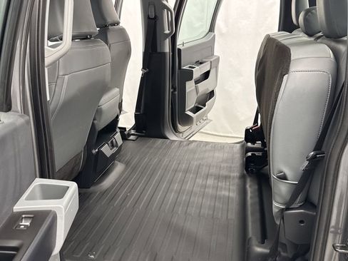 Used 2022 Ford F150 XL image 38