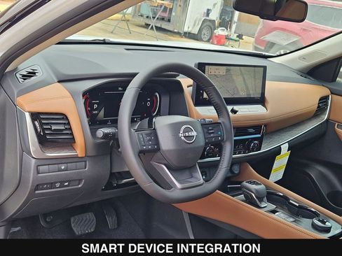 New 2026 Nissan Rogue Platinum AWD/4WD image 13