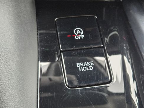 Certified 2026 Acura MDX w/ Technology Package image 30