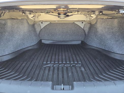 Used 2014 Honda Accord EX-L image 12