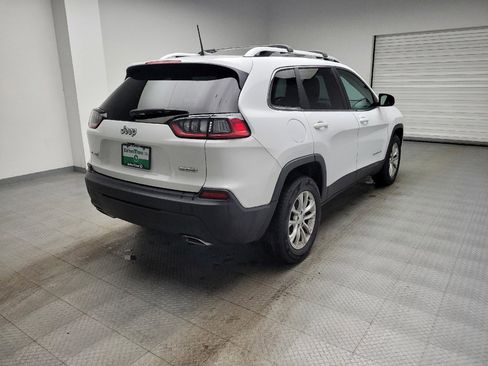 Used 2019 Jeep Cherokee Latitude w/ Cold Weather Group AWD/4WD image 9