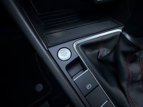 New 2026 Volkswagen Jetta GLI Autobahn FWD image 24
