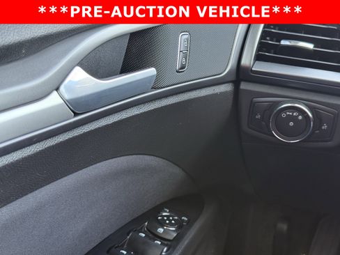 Used 2013 Ford Fusion SE image 21