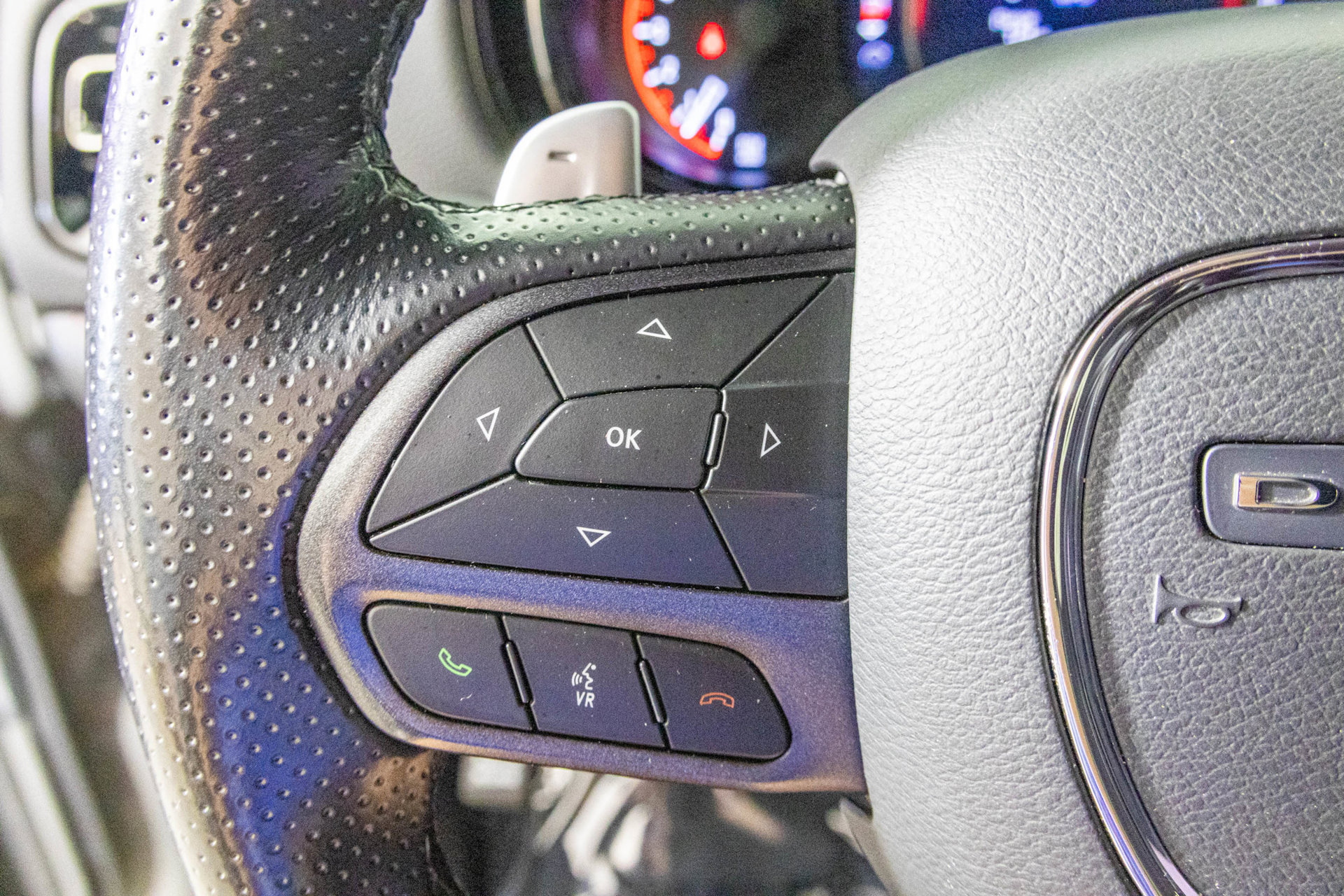 Used 2021 Dodge Durango R/T w/ Blacktop Package AWD/4WD image 32