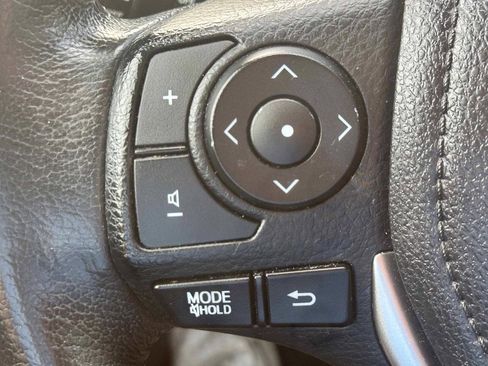 Used 2015 Toyota Corolla S FWD image 20