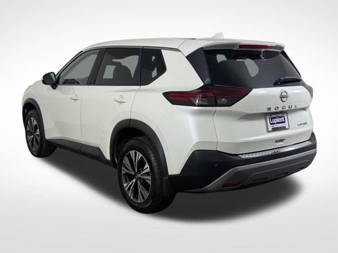 Used 2023 Nissan Rogue SV AWD/4WD image 9