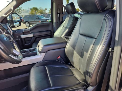 Used 2021 Ford F250 Lariat w/ Lariat Ultimate Package image 19