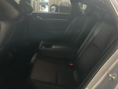 Used 2019 Honda Accord Sport image 14