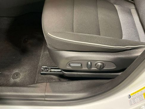 Used 2023 Chevrolet TrailBlazer LT image 20