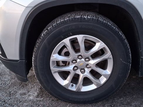Used 2019 Chevrolet Traverse LS image 28