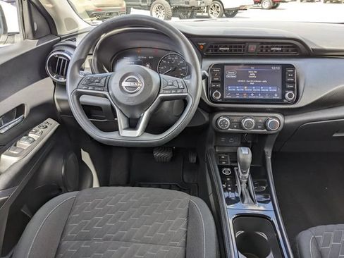 Used 2023 Nissan Kicks SV FWD image 16