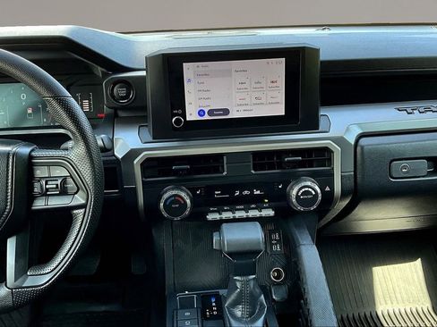 Used 2024 Toyota Tacoma SR5 AWD/4WD image 10