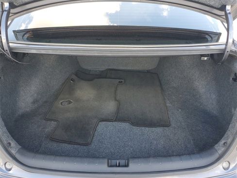 Used 2015 Honda Accord EX-L image 10