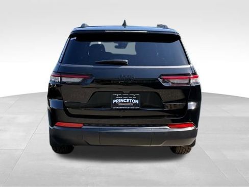 New 2026 Jeep Grand Cherokee L 4WD image 6