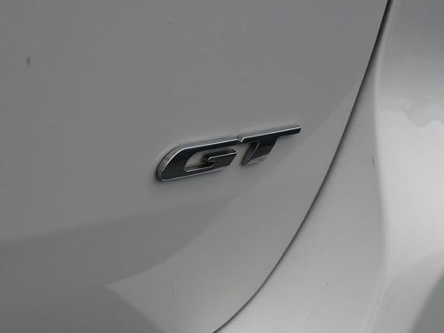 Used 2023 Dodge Durango GT image 40