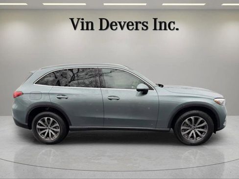 Used 2025 Mercedes-Benz GLC 300 4MATIC image 8