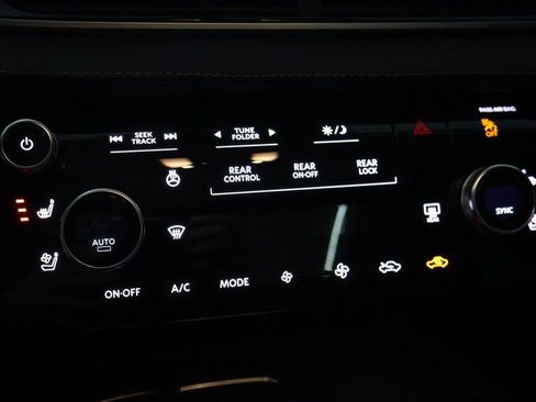 Used 2023 INFINITI QX60 Luxe w/ Vision Package image 26