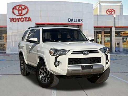 Used 2023 Toyota 4Runner TRD Off-Road Premium w/ Off Road Premium Plus Package AWD/4WD image 1