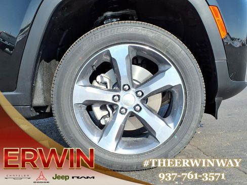 New 2026 Jeep Grand Cherokee L Limited image 7