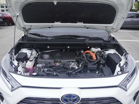 Used 2021 Toyota RAV4 XSE AWD/4WD image 30