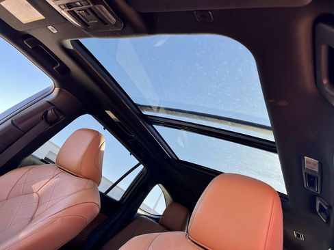 Used 2024 Toyota Highlander Platinum image 22