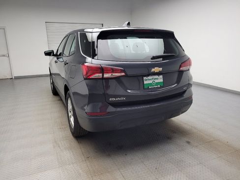 Used 2022 Chevrolet Equinox LS AWD/4WD image 6