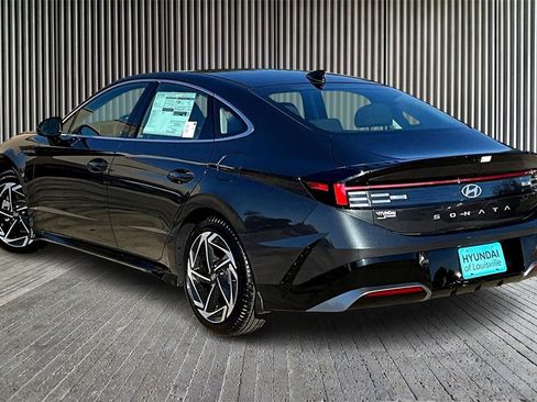 New 2026 Hyundai Sonata SEL image 3