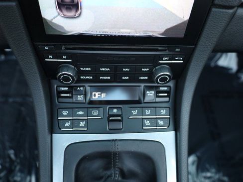 Used 2017 Porsche 718 Boxster image 33