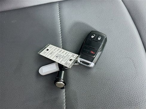 Used 2024 RAM 2500 Tradesman w/ Chrome Appearance Group image 34