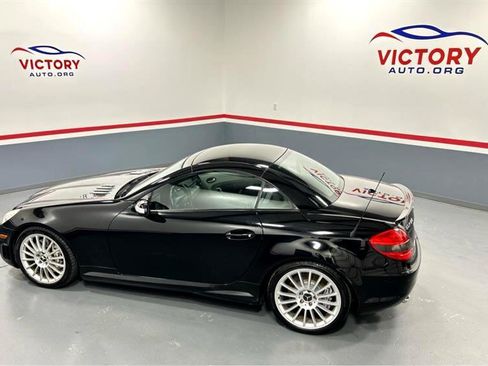 Used 2006 Mercedes-Benz SLK 55 AMG image 3