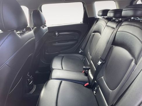 Used 2018 MINI Cooper Clubman S image 14