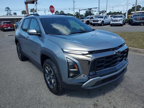 New 2026 Chevrolet Equinox ACTIV w/ Convenience Package III AWD/4WD image 8