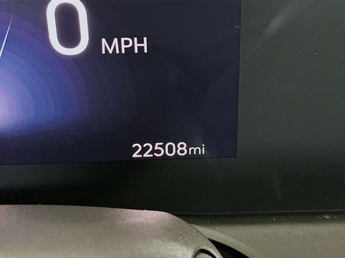 Used 2025 Buick Envista Preferred image 18