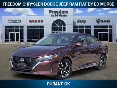 Used 2025 Nissan Sentra SV FWD image 1