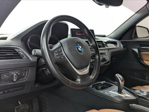 Used 2021 BMW 230i Convertible w/ Premium Package image 19