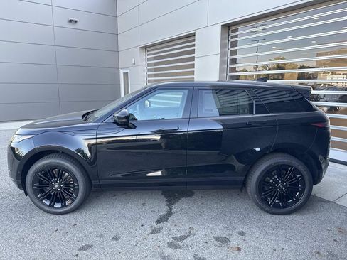 New 2026 Land Rover Range Rover Evoque S AWD/4WD image 4