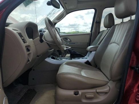 Used 2005 Mercury Mariner 4WD V6 image 8