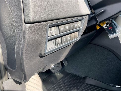 New 2026 Toyota Tundra Limited AWD/4WD image 20