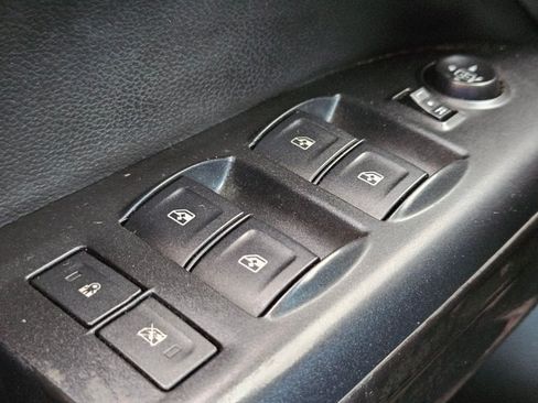 Used 2016 GMC Canyon SLE RWD image 22