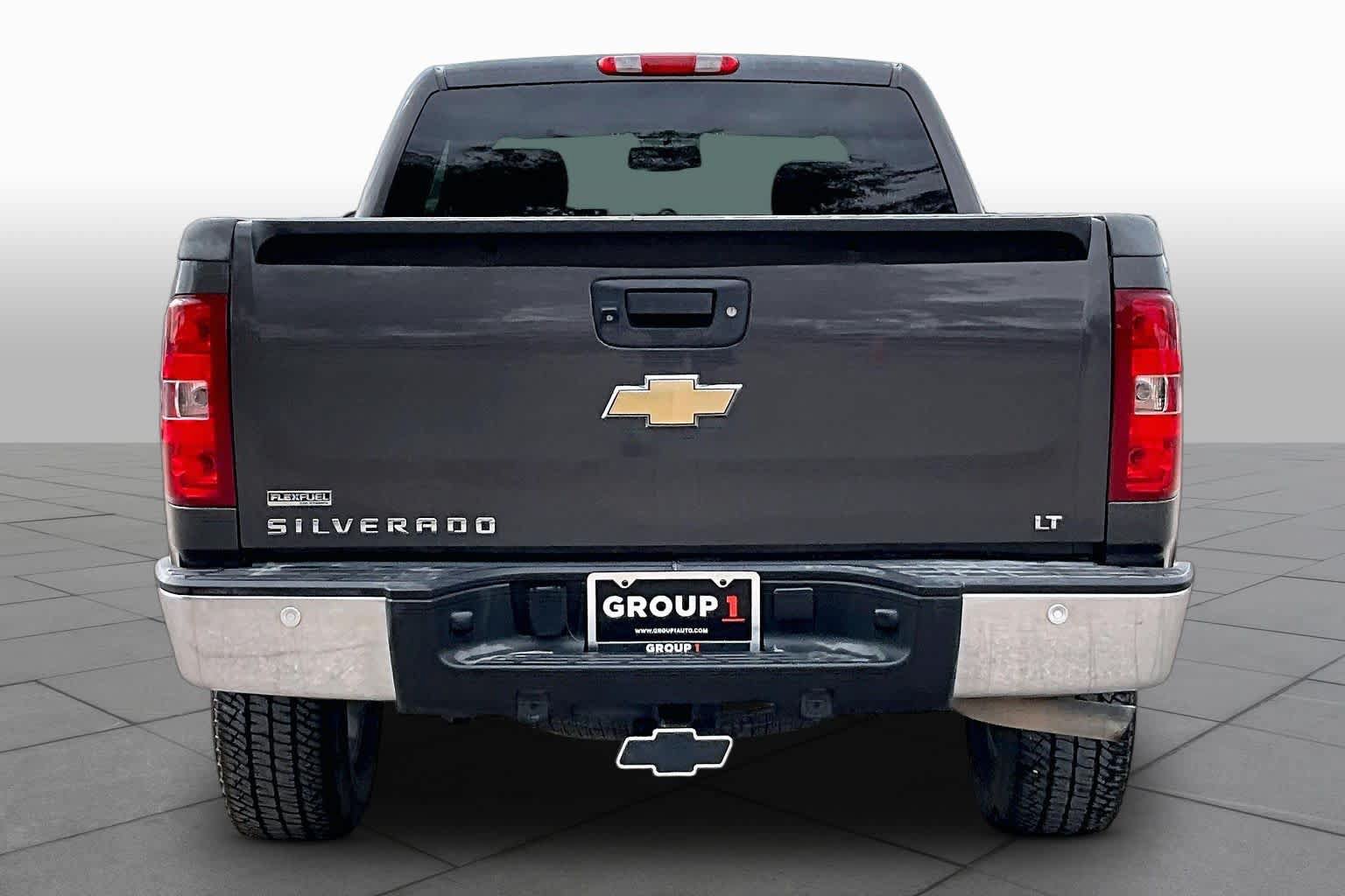 Used 2011 Chevrolet Silverado 1500 LT w/ All-Star Edition AWD/4WD image 4