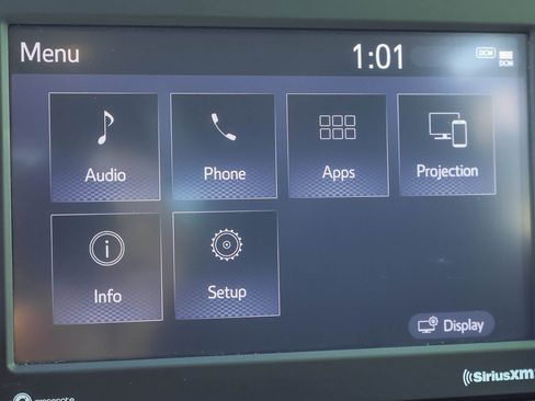 Used 2022 Toyota RAV4 LE AWD/4WD image 4
