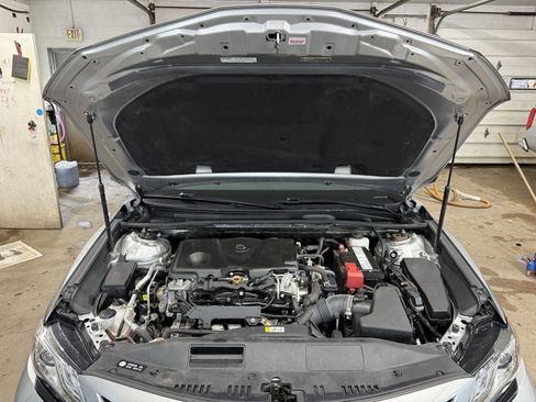 Used 2019 Toyota Camry XSE w/ Navigation Package image 24