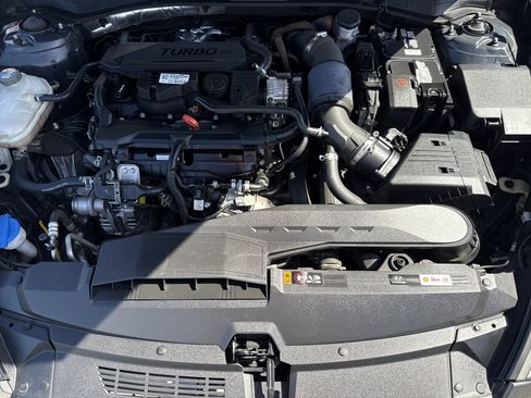 Used 2022 Hyundai Sonata Limited FWD image 21
