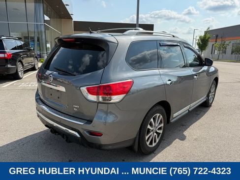 Used 2015 Nissan Pathfinder SL w/ SL Premium Package AWD/4WD image 4