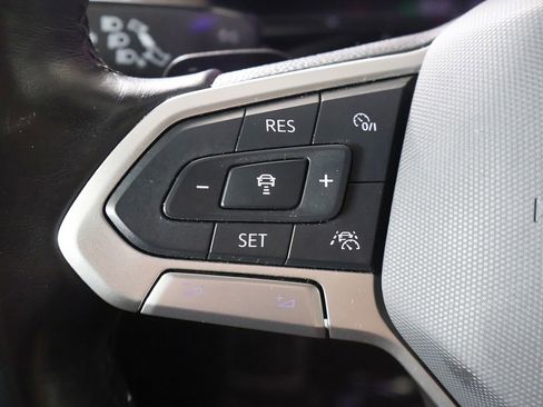Used 2024 Volkswagen Atlas SEL Premium R-Line AWD/4WD image 46